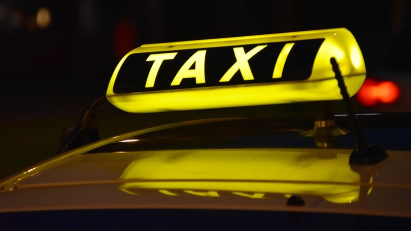 Meerdere boetes bij taxicontrole in Breda, onder andere gesjoemel met tarieven