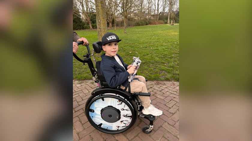 Gezin crowdfunding gestart voor rolstoelgebonden zoon