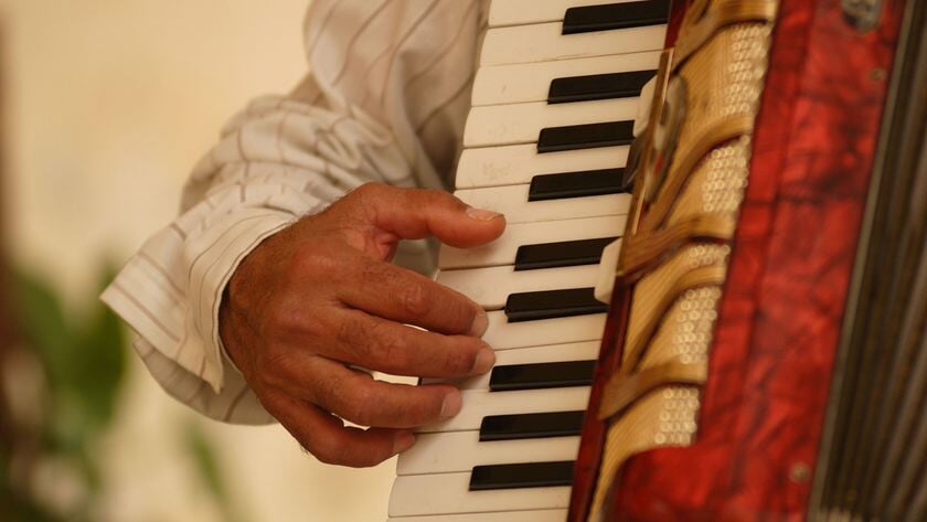 Accordeonvereniging De Aria’s uit Maurik neemt na 70 jaar muzikaal afscheid
