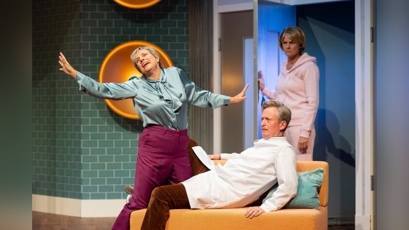 Dubbel Op!; Hilarische theaterkomedie van Jon van Eerd over schoonheidsidealen