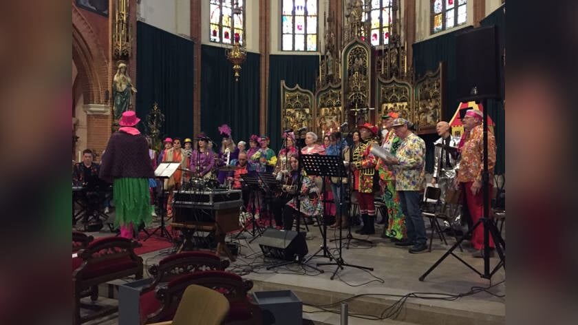 Carnavalsmis keert terug in Calixtus Basiliek met thema Liefde