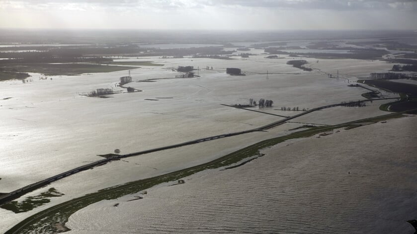 Waterschap Rivierenland onderzoekt grondvervuiling Noordwaard: resultaten begin 2026 verwacht