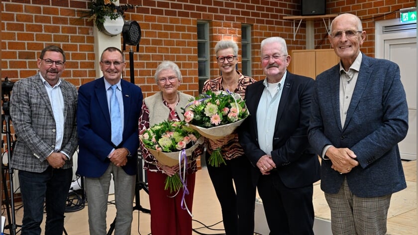 Oudste vereniging van Werkendam neemt afscheid van twee bestuursleden