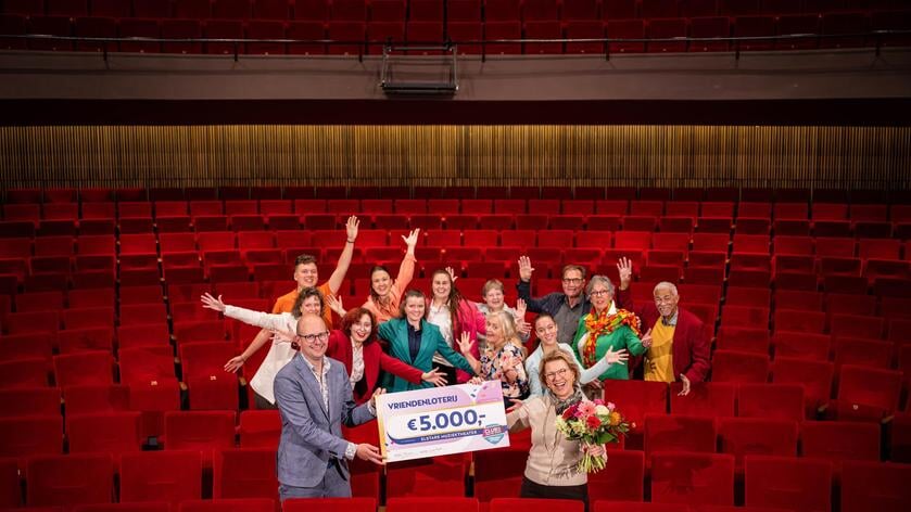 Elstars MuziekTheater uit Tiel ontvangt 5000 euro van VriendenLoterij