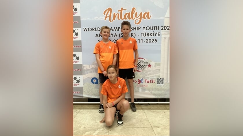 Drie jeugddammers van De Kroonschijf doen prachtige ervaring op bij WK in Turkije