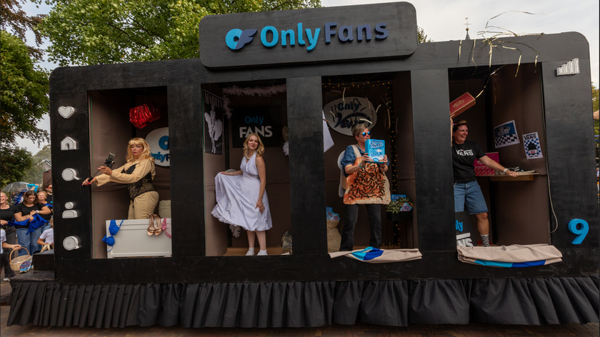 ‘Only Fans’ wint optocht Steenderense Kermis