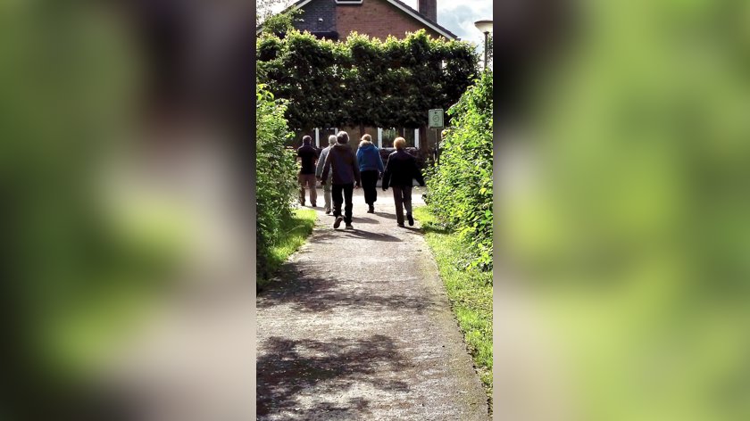Wandelgroep loopt wekelijks kalm en korte afstanden