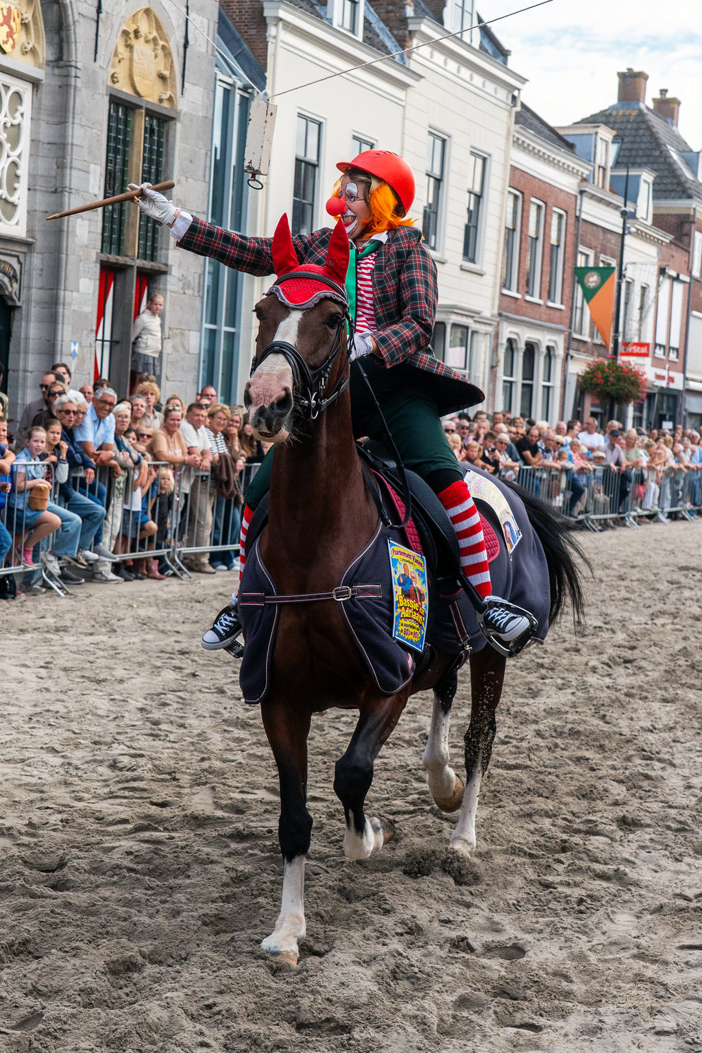 Ringsteken onder het zadel