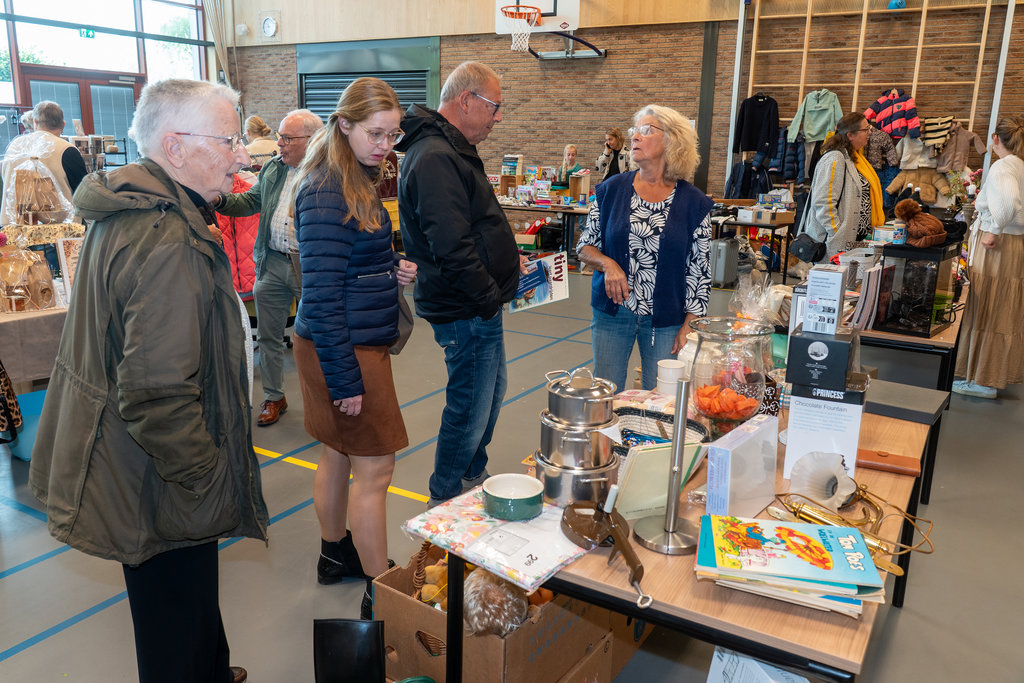 Rommelmarkt en Herfstfair in Leerbroek