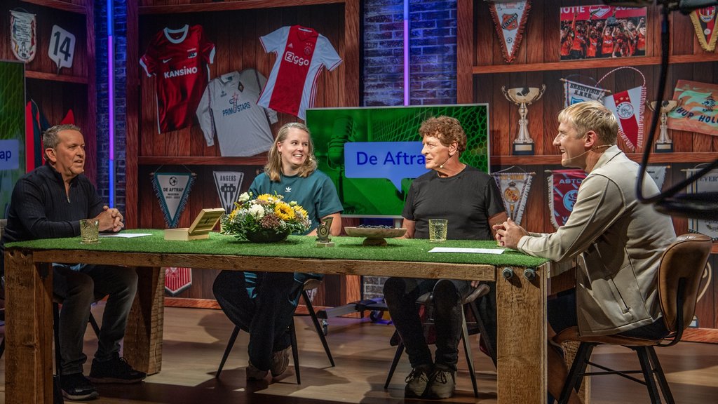 De Aftrap is al meer dan 120 afleveringen een begrip. Evert Ruis maakte foto's voor de krant.