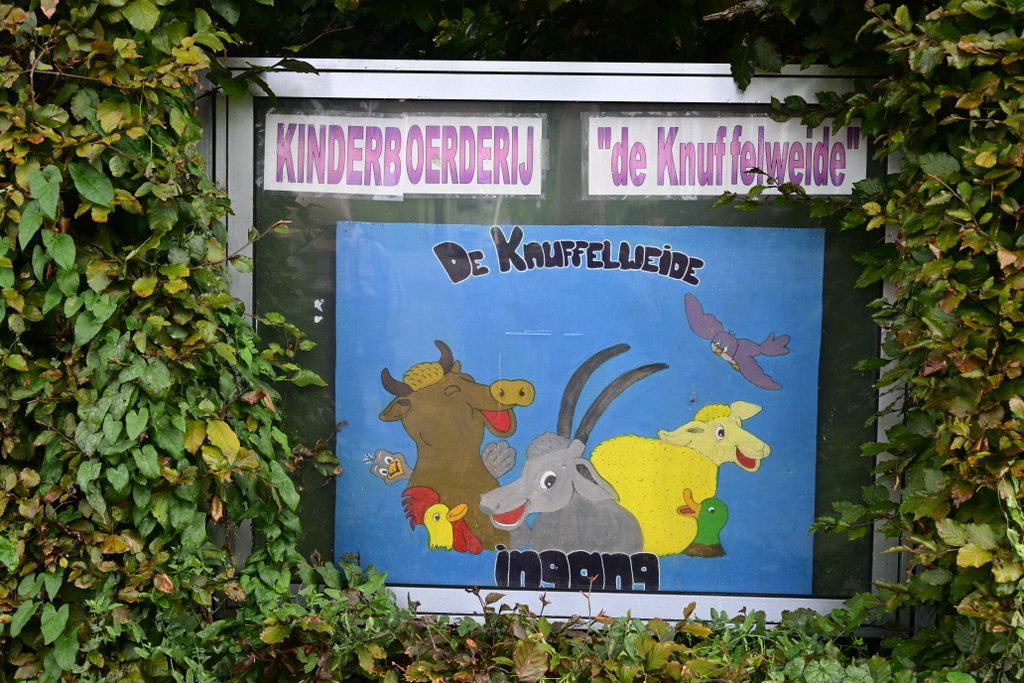 Als er zich genoeg vrijwilligers aanmelden gaat de kinderboerderij weer open.