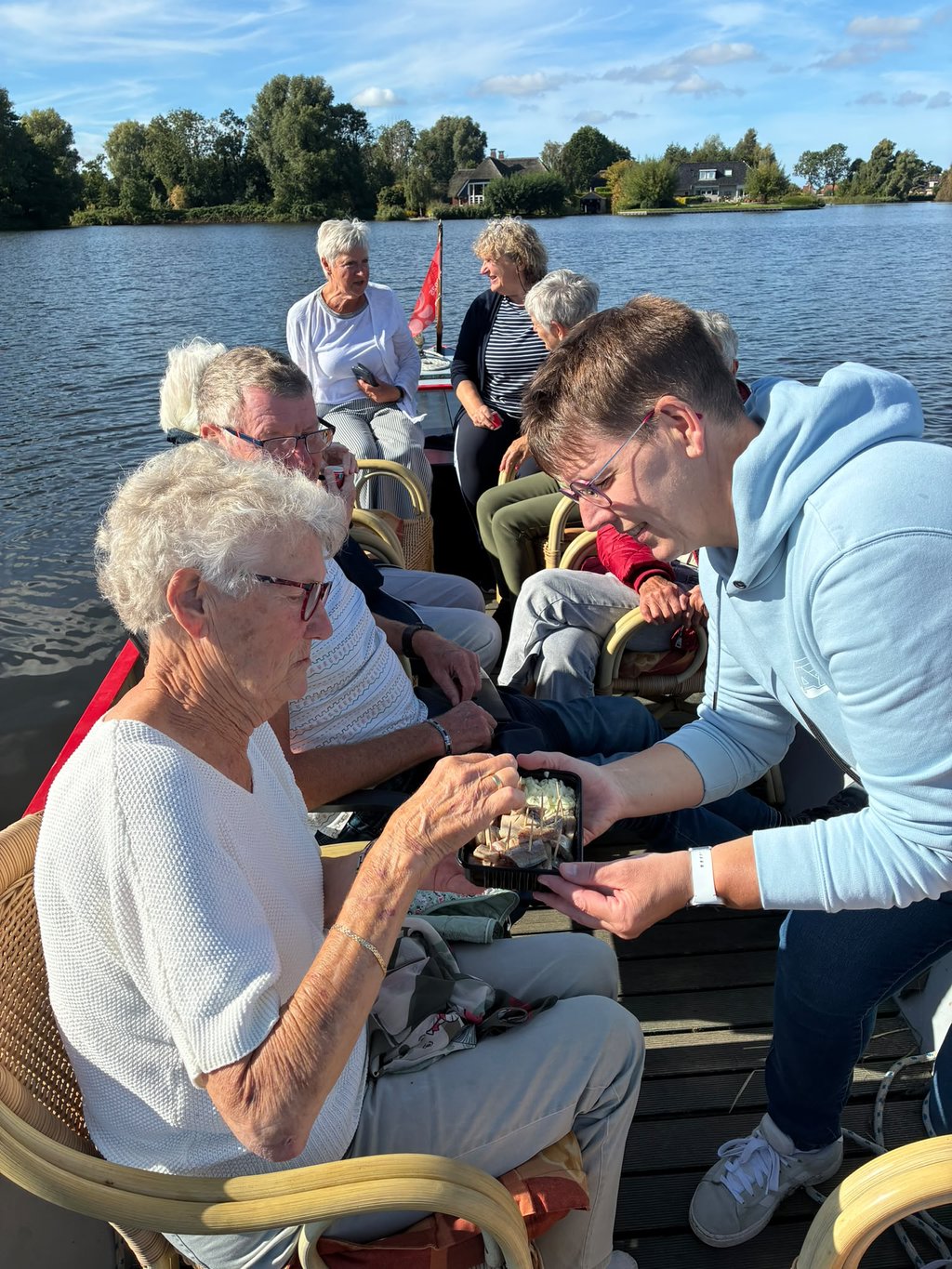 Buren op de boot.