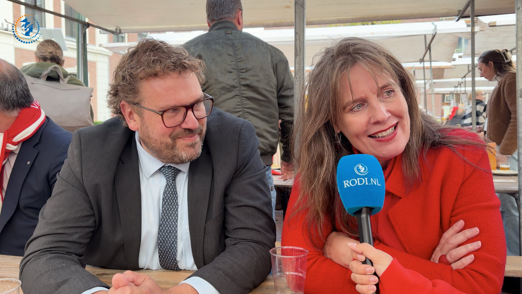 Burgemeester Maarten Poorter (Dijk en Waard) en burgemeester Anja Schouten (Alkmaar) waren ook aanwezig.