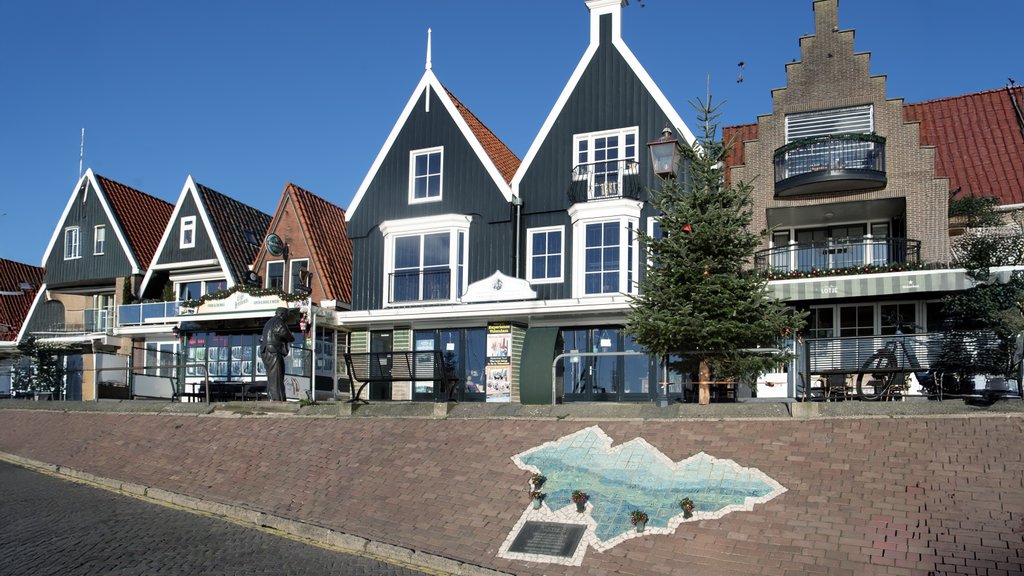 Bij de brand van 1 januari 2001 vielen veertien doden en tweehonderd ernstig gewonden.