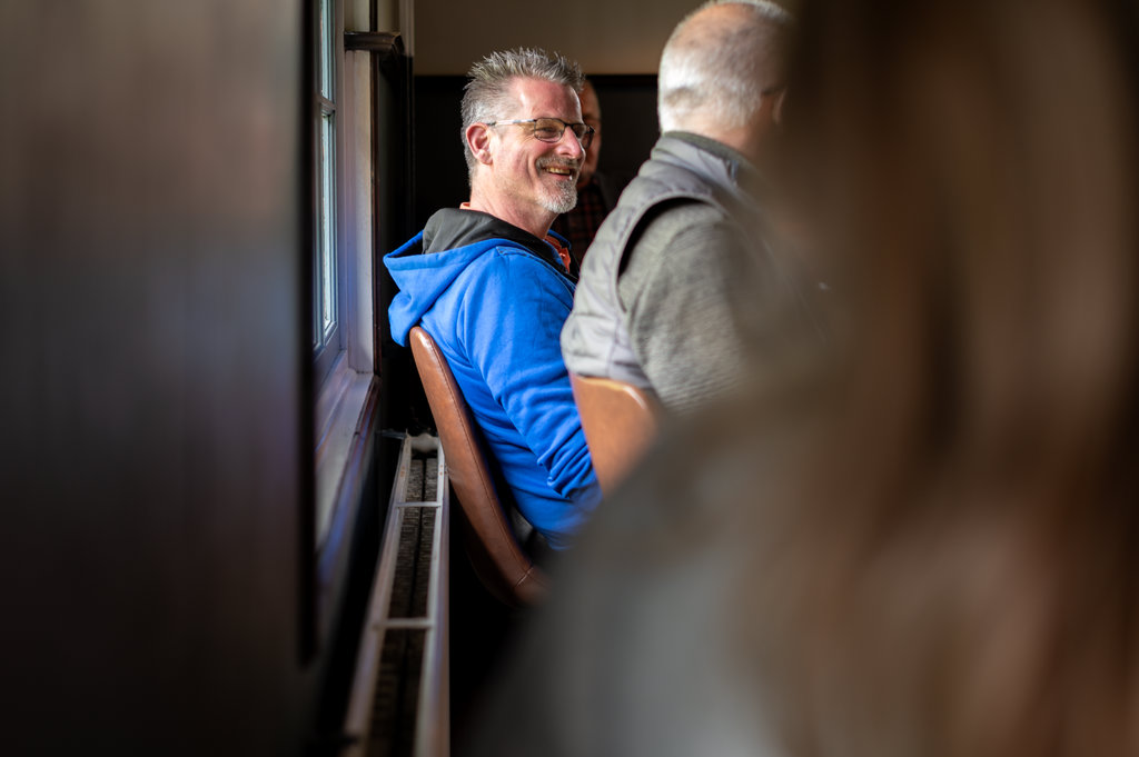 Het NAH-café is voor Peter een plek geworden waar geven en ontvangen samenkomen.