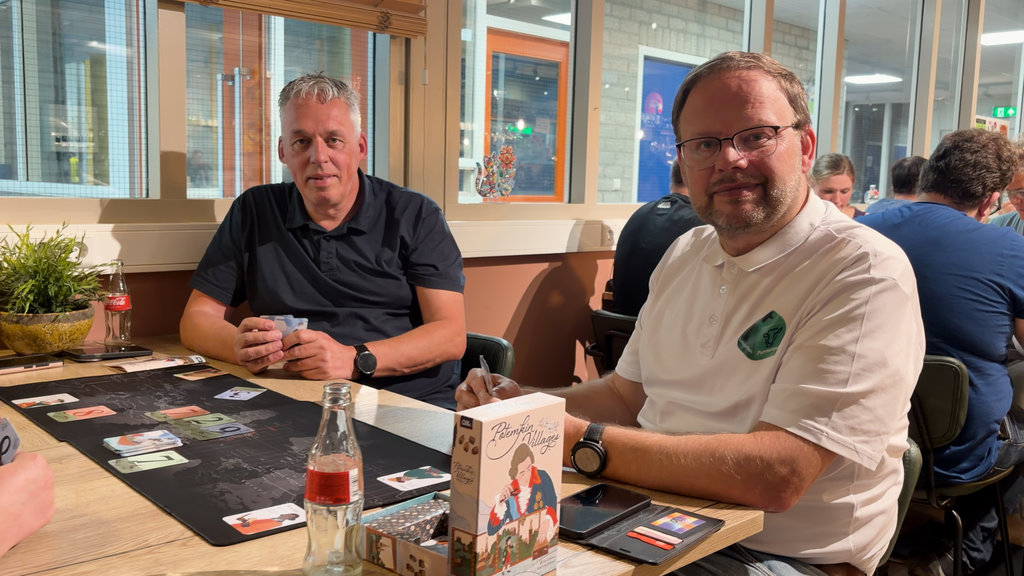 Video | Bij Bordspellenclub Purmerend nemen ze ieder spelletje ...
