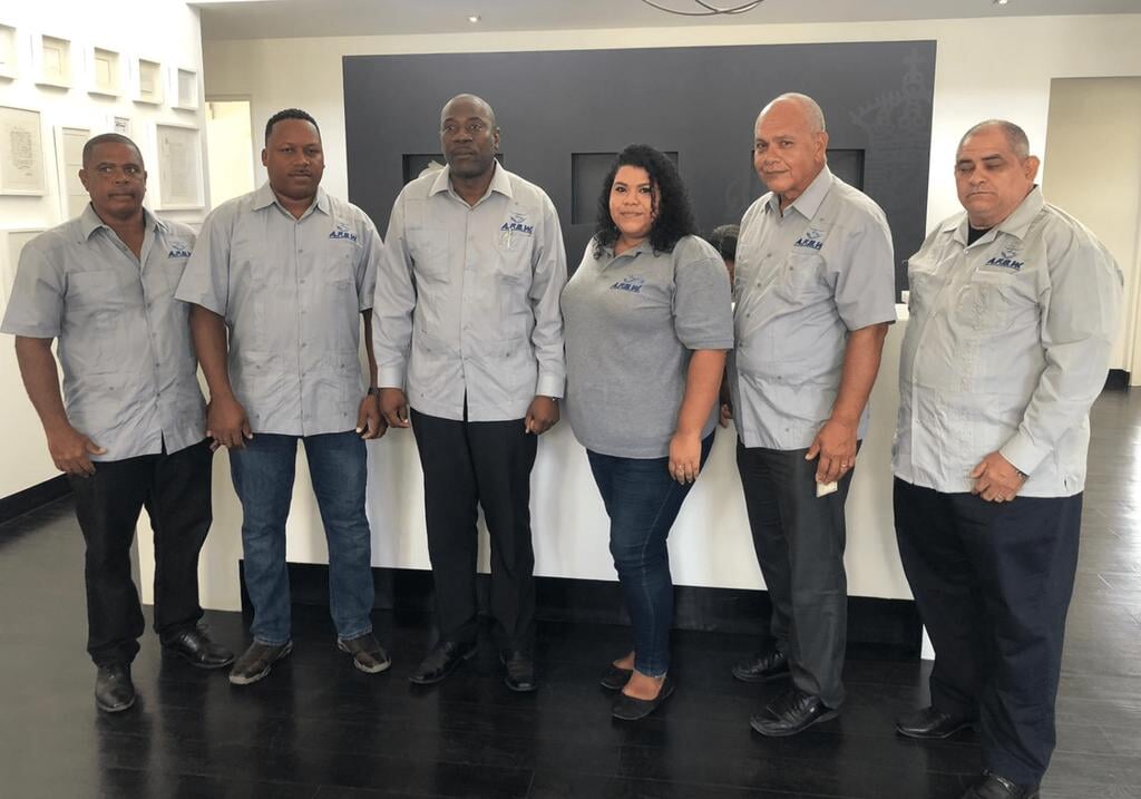 Het bestuur van de AFBW: Gregory Martines, Bradly Wanga, Cherel Kwidama, Sharella Wanga Francees, Mario Francees en Jose Cappella. Foto: AFBW.