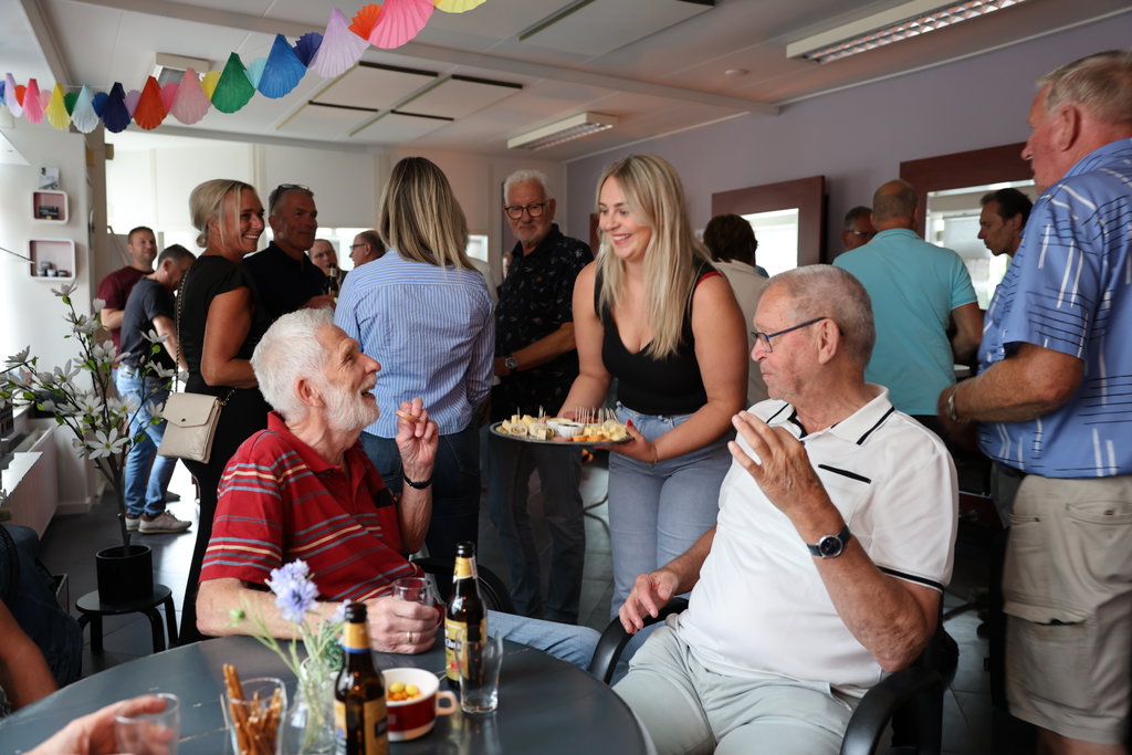 De catering was goed geregeld door dochter Lara Hogeboom