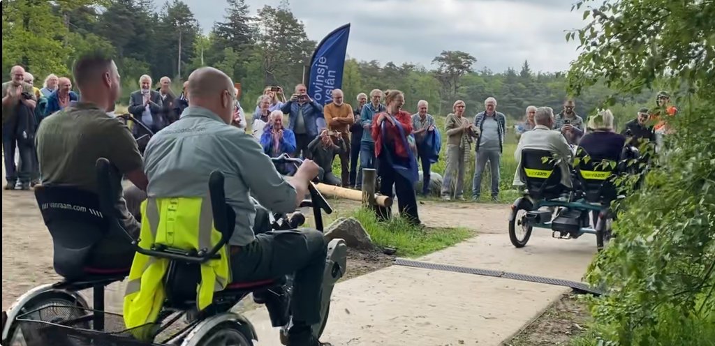 Openingshandeling met de duofietsen