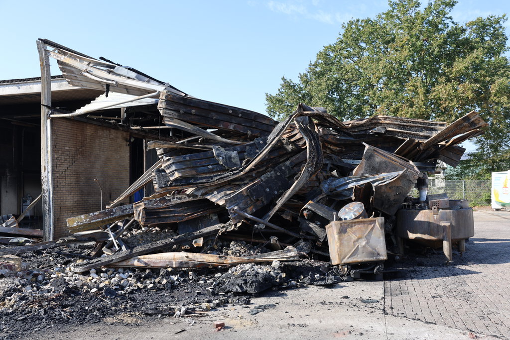 De schade na de grote brand in Oudeschoot