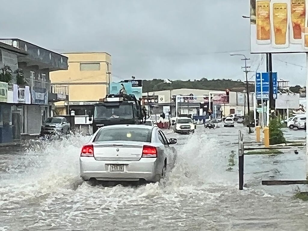 Nieuwe Caracasbaaiweg