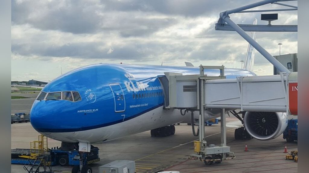 A KLM Boeing 777 at Amsterdam’s Schiphol Airport. ABC Online Media/Harald Linkels