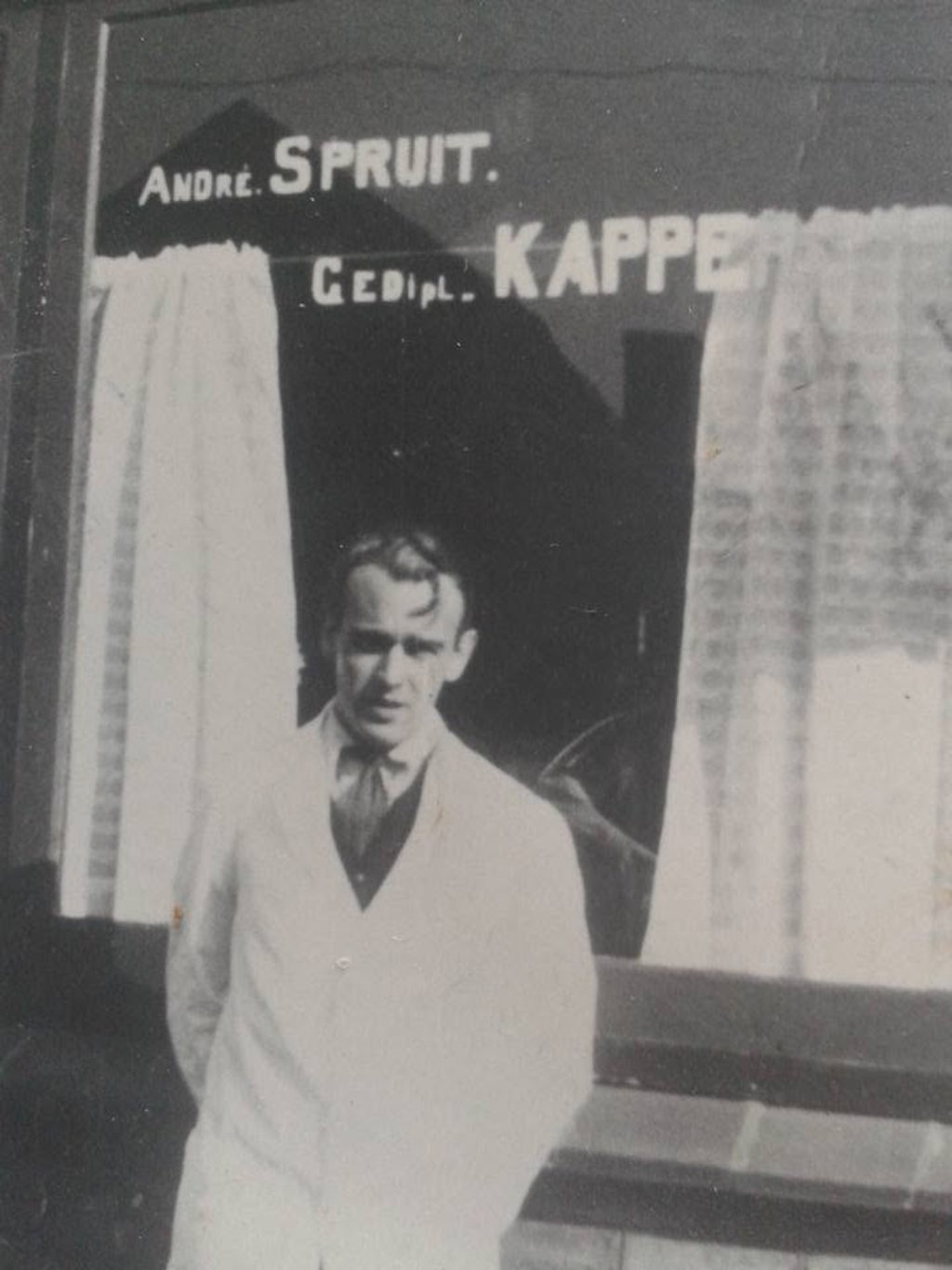 Kapper Spruit op de Wethouder Venteweg.