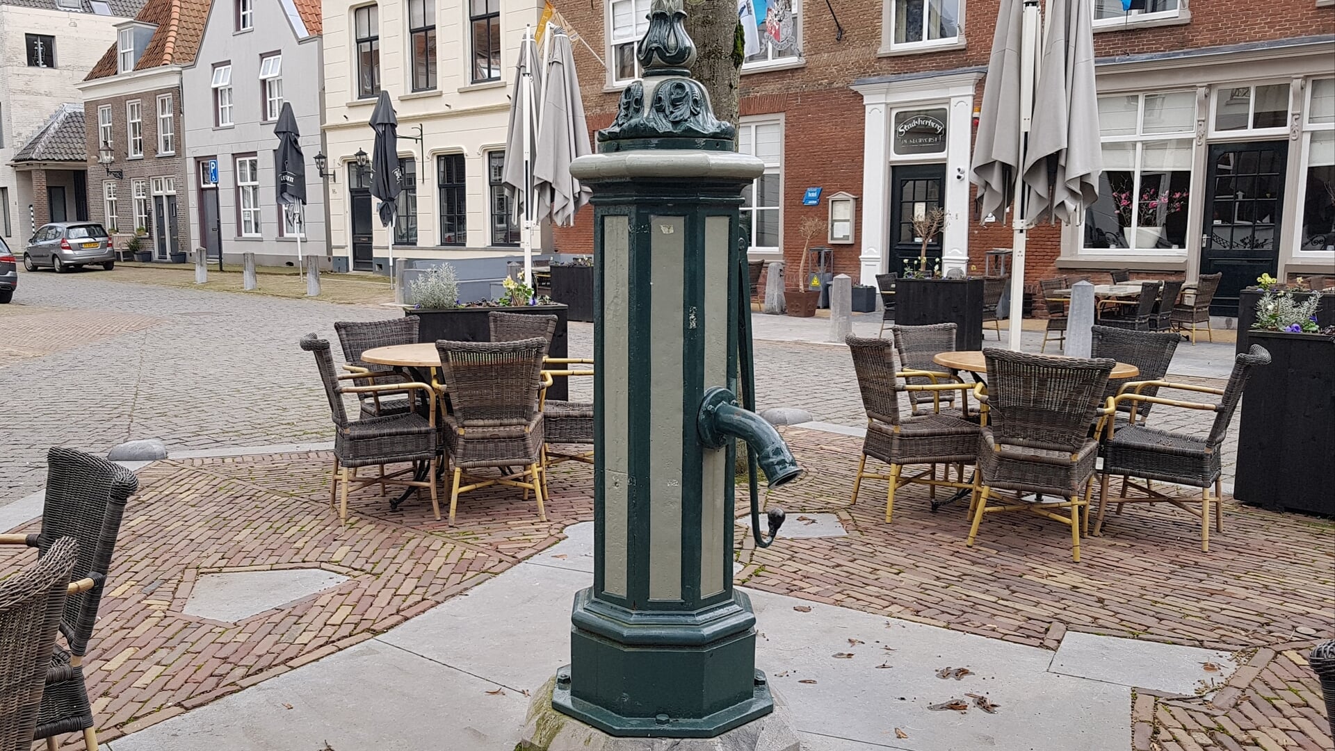 Speciale stadswandeling Ravenstein in kader van bezoek Anya Niewierra