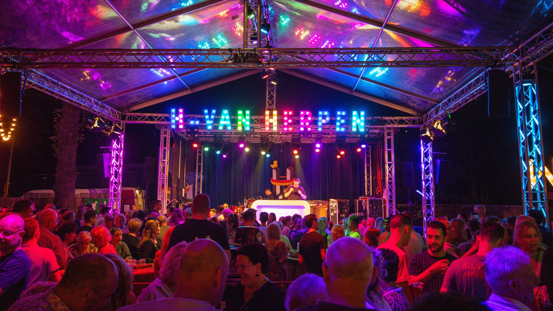 Henk Wijngaard op vierde editie H van Herpen