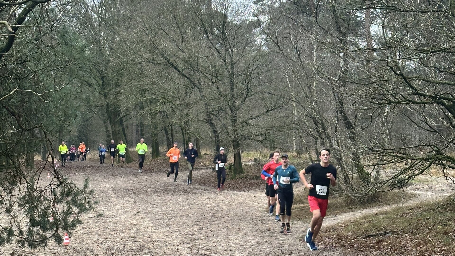 AV Oss ’78-crosscompetitie 2025-2026 van start