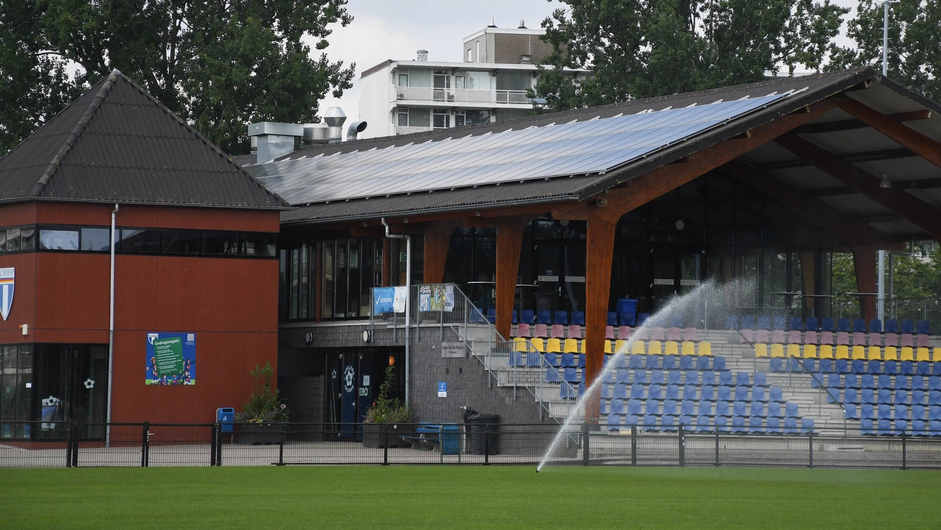 Eretitel Sportaccommodatie van het Jaar heeft FC Weesp veel gebracht