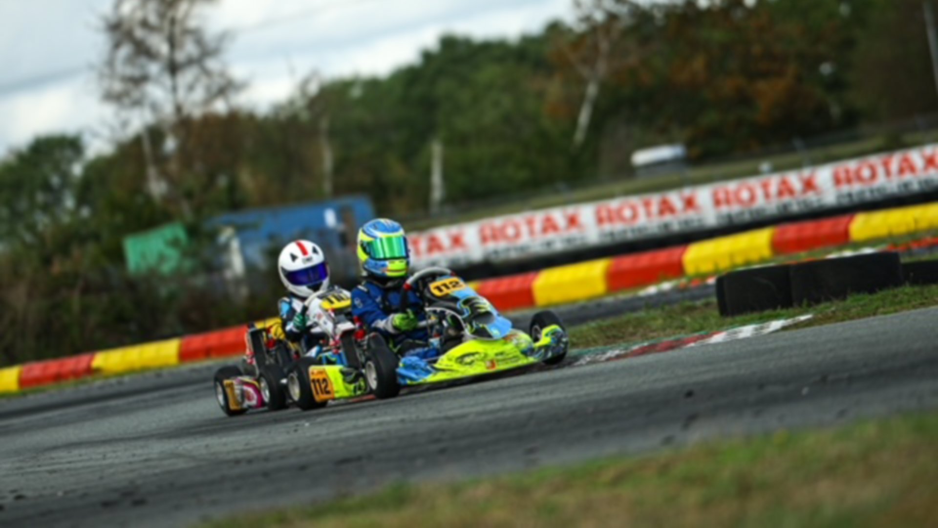 Noah (11) uit Vianen bereidt zich voor op de belangrijkste races van zijn carrière: ‘Ik wil wereldka
