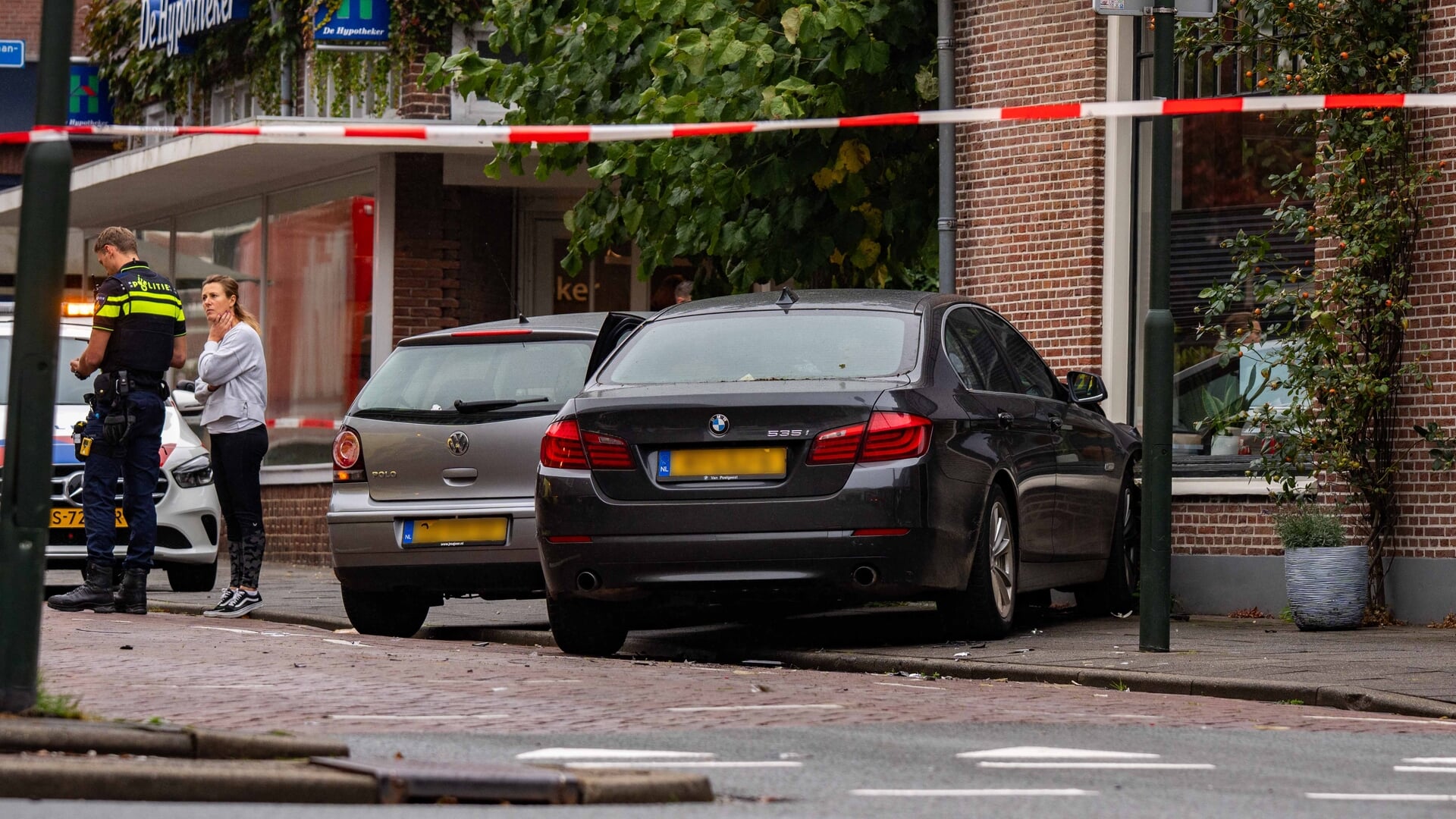 Meerdere auto’s beschadigd bij ongeval in centrum Hilversum