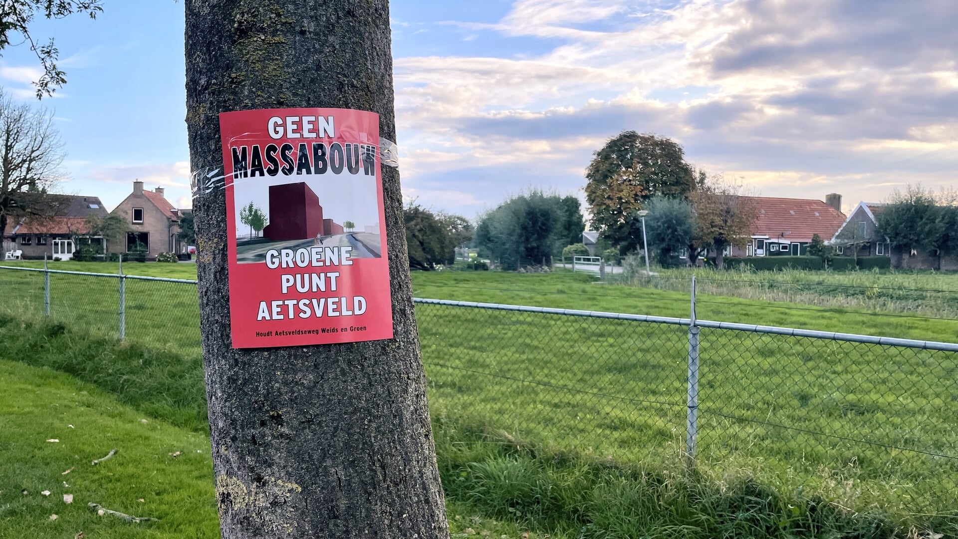 Bewoners roepen bestuur op: ‘Pak de regie over bouwplan Aetsveldseweg 1’