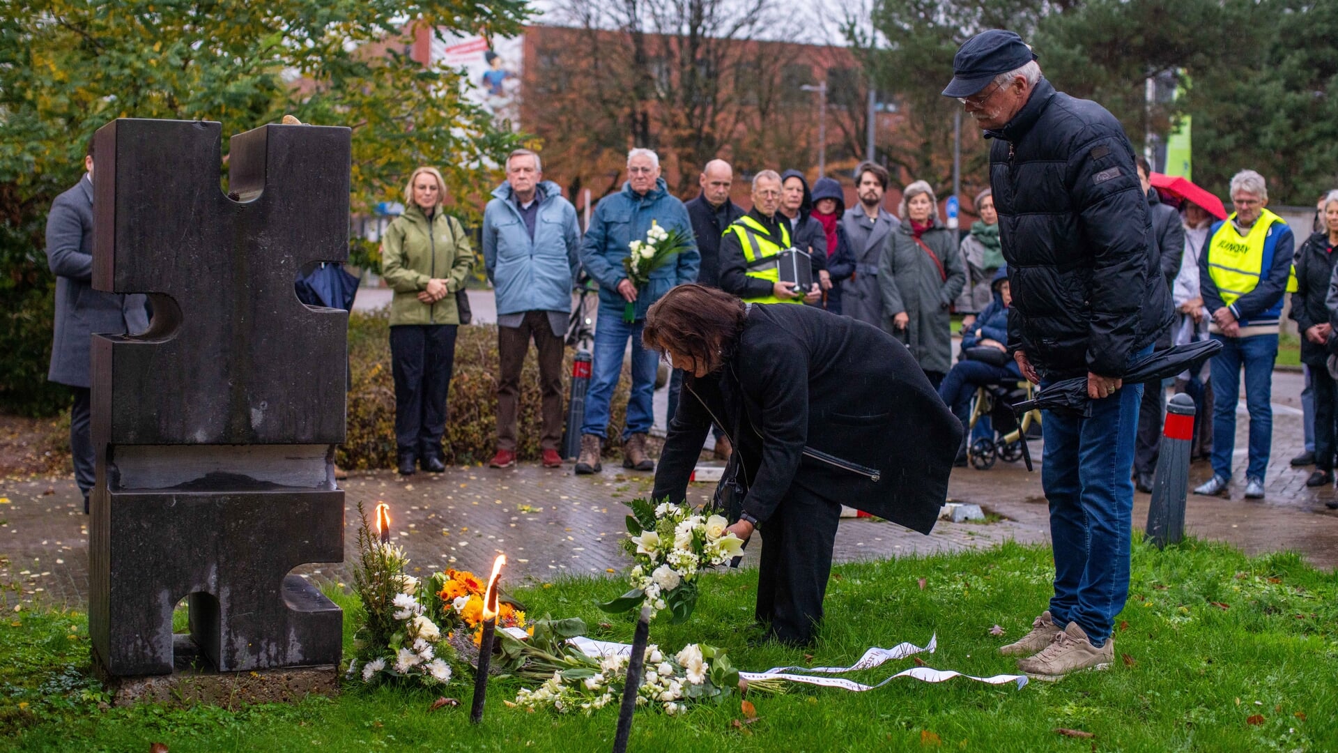 Herdenking Oktoberrazzia van 1944: ‘Misschien wel de zwartste dag in de geschiedenis van Hilversum’