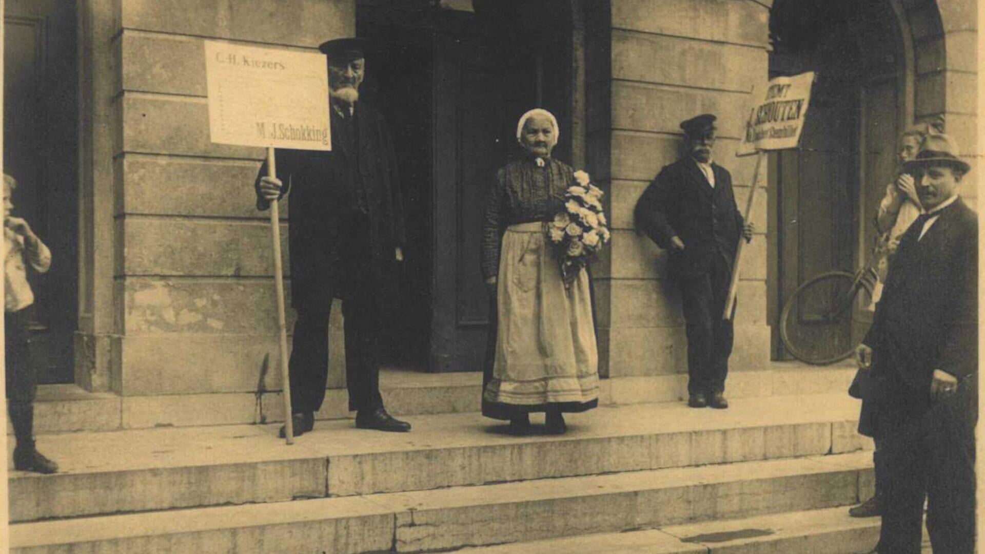 Vrouwenkiesrecht: dít was de eerste en oudste vrouwelijke kiezer van Weesp