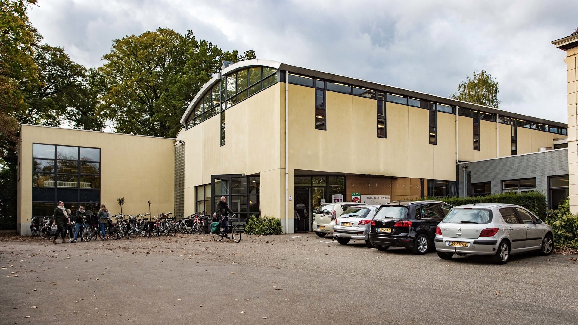 Gratis bibliotheekpas voor jongeren in Hilversum komt voorlopig niet: geen geld, te veel onzekerhede