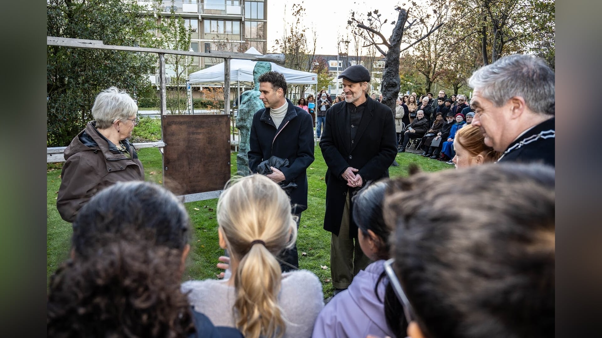Holocaustmonument Diemen onthuld tijdens bijzondere bijeenkomst