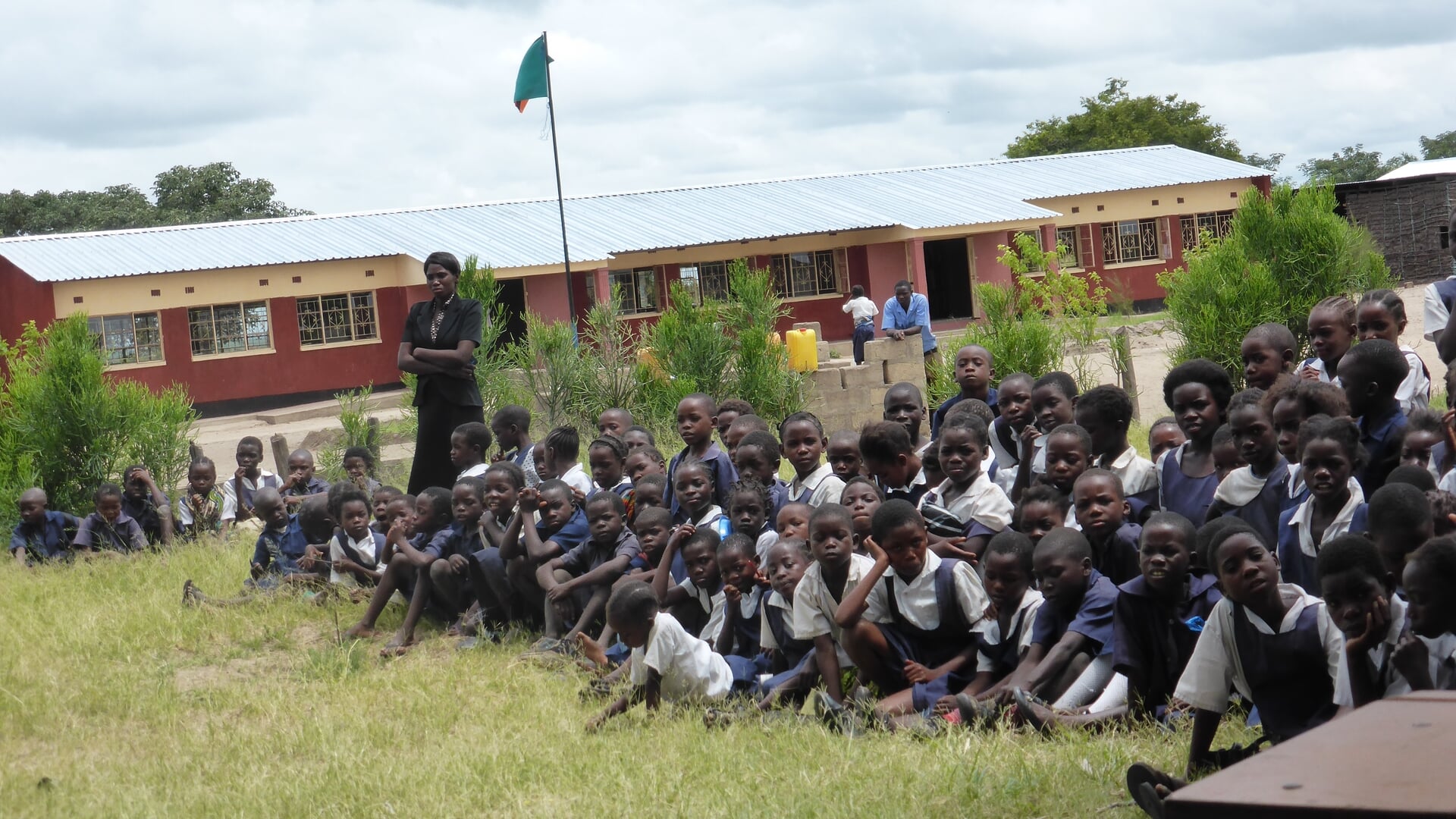 Benefietconcert in Laren haalt geld op voor scholen in Zambia