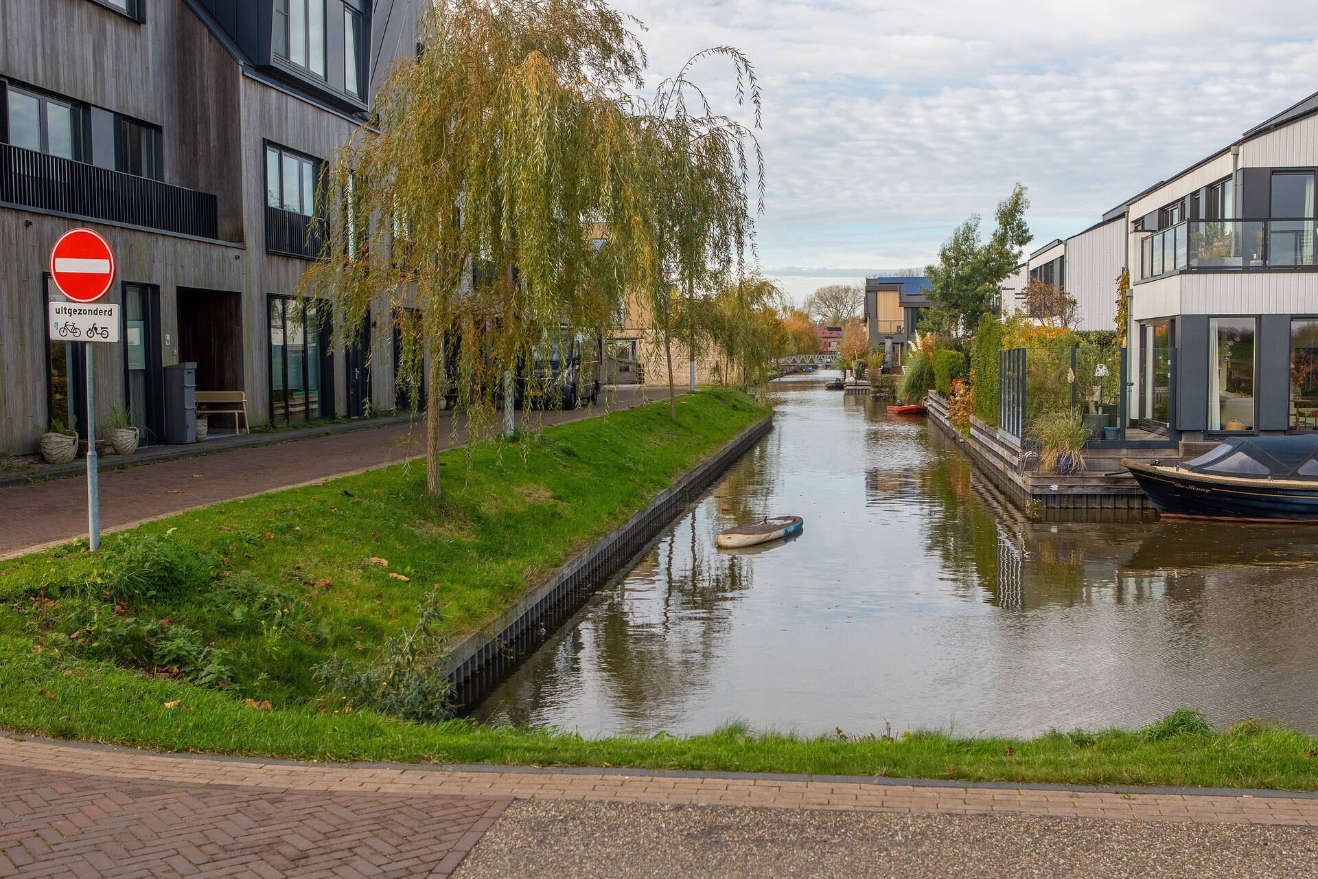 Wij Gooise Meren wil veilige oevers in De Krijgsman: ‘Al achttien katten verdronken’