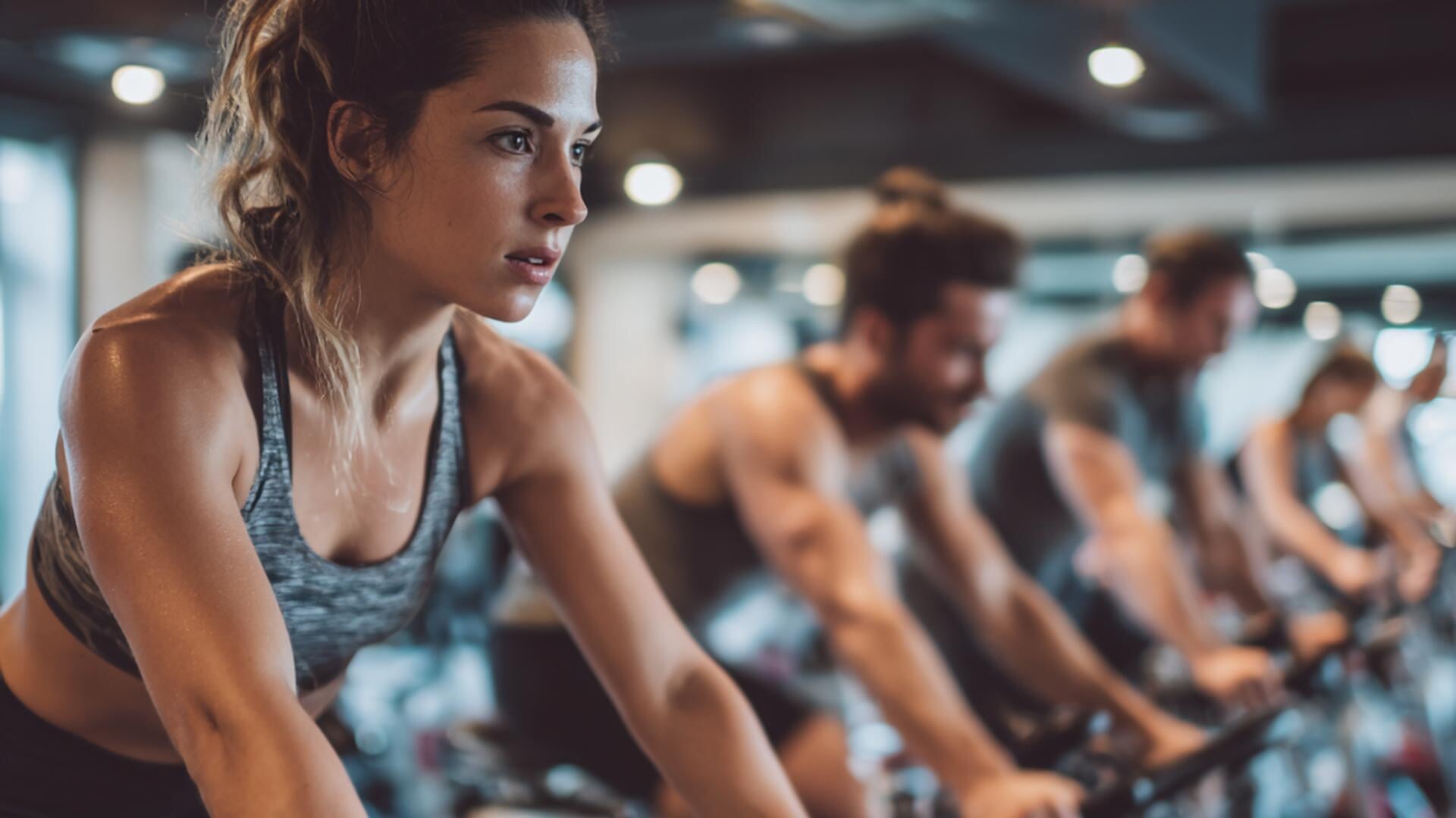Toerfietsclub en Jim’s Gym organiseren spinning marathon voor ALS-onderzoek