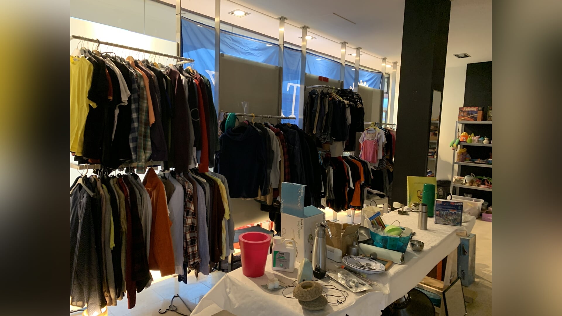 Vanmiddag spullen inleveren bij tijdelijke doorgeefwinkel