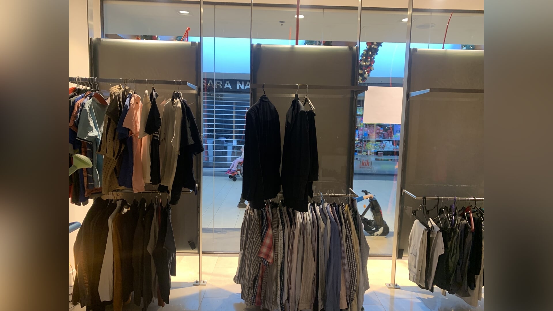 Veel spullen ingeleverd bij tijdelijke doorgeefwinkel