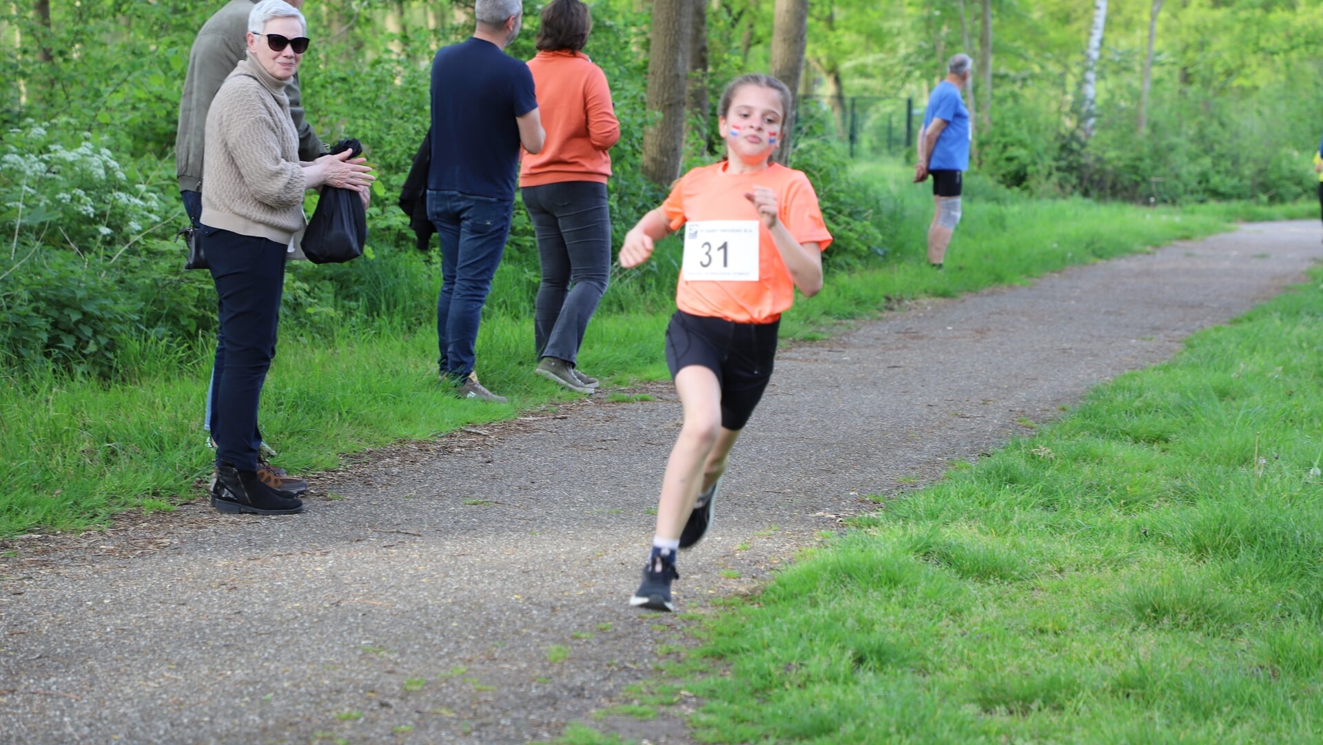 Oranjeloop AC Olympia in Melanen