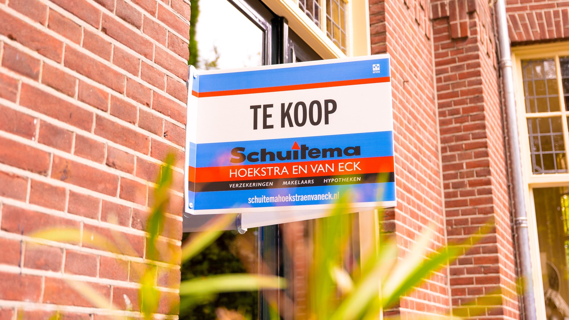 Woningmarkt Gooi: overbieden neemt af, aanbod groeit sterk