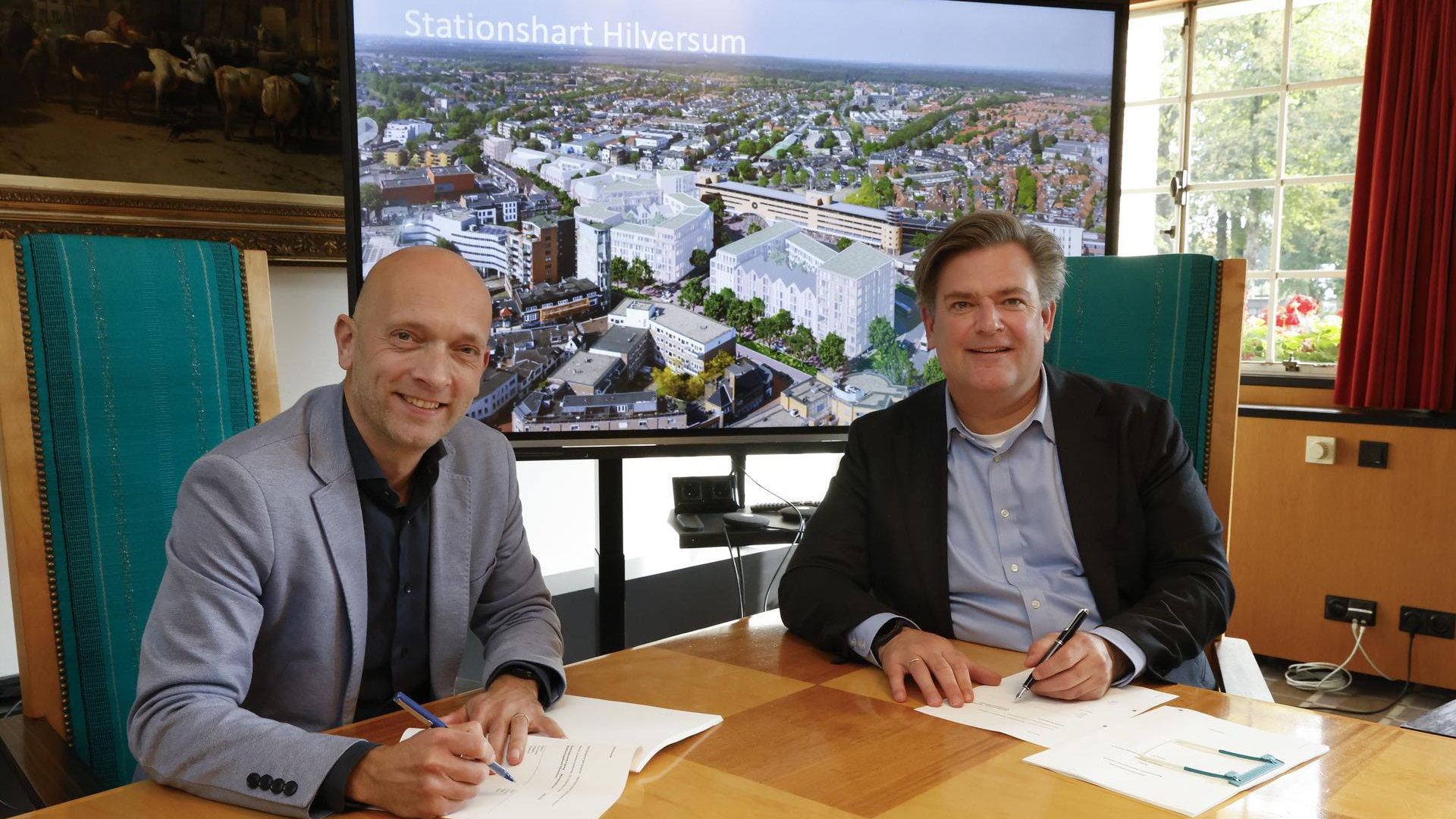 Hilversum sluit overeenkomst voor duurzame energievoorziening Stationshart