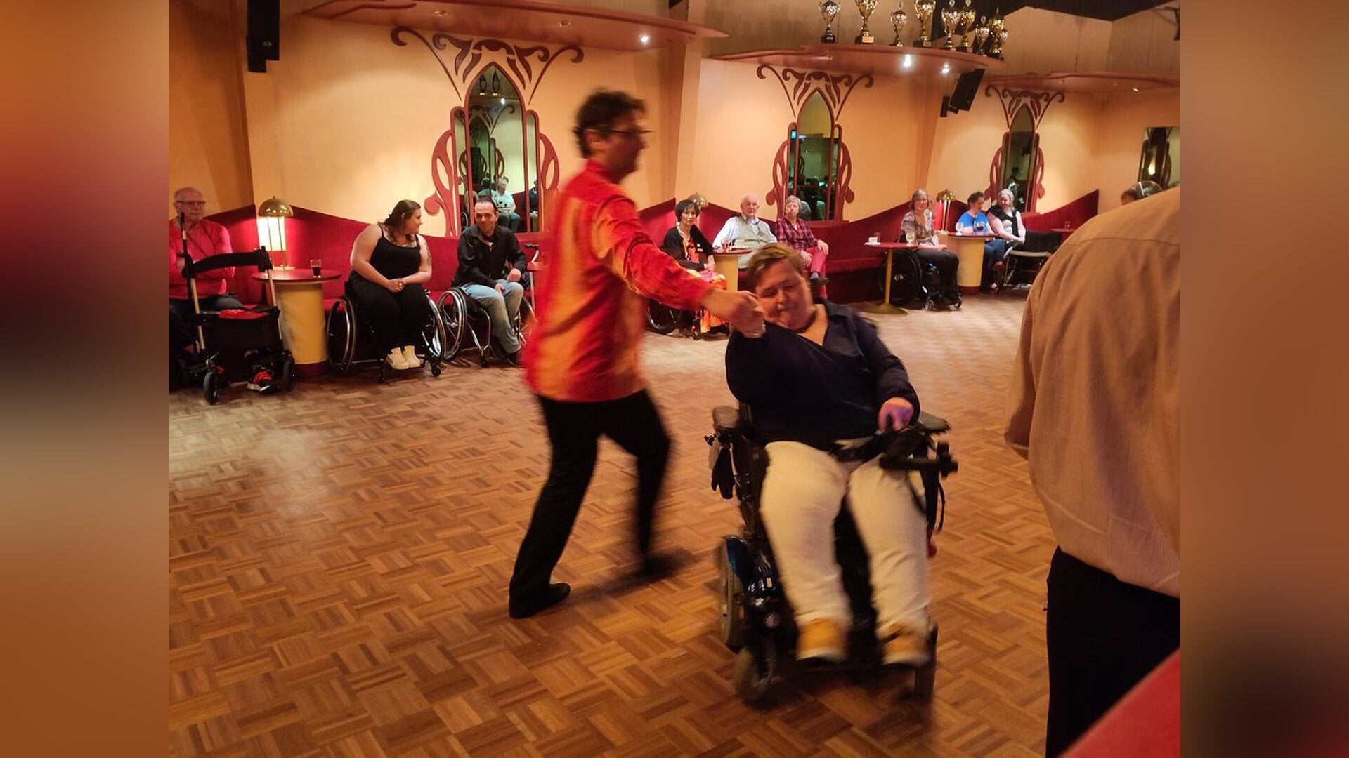 Uitnodiging bijwonen danstest Walking Wheels, 24 mei in Badhoevedorp