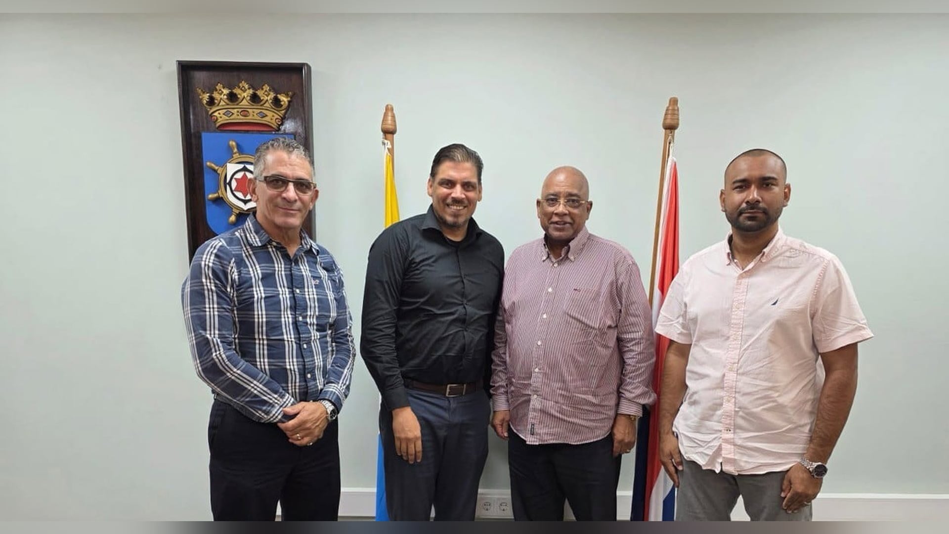 Bonaire and Selibon Sign Agreement for Managing Waste Crisis on Bonaire ...