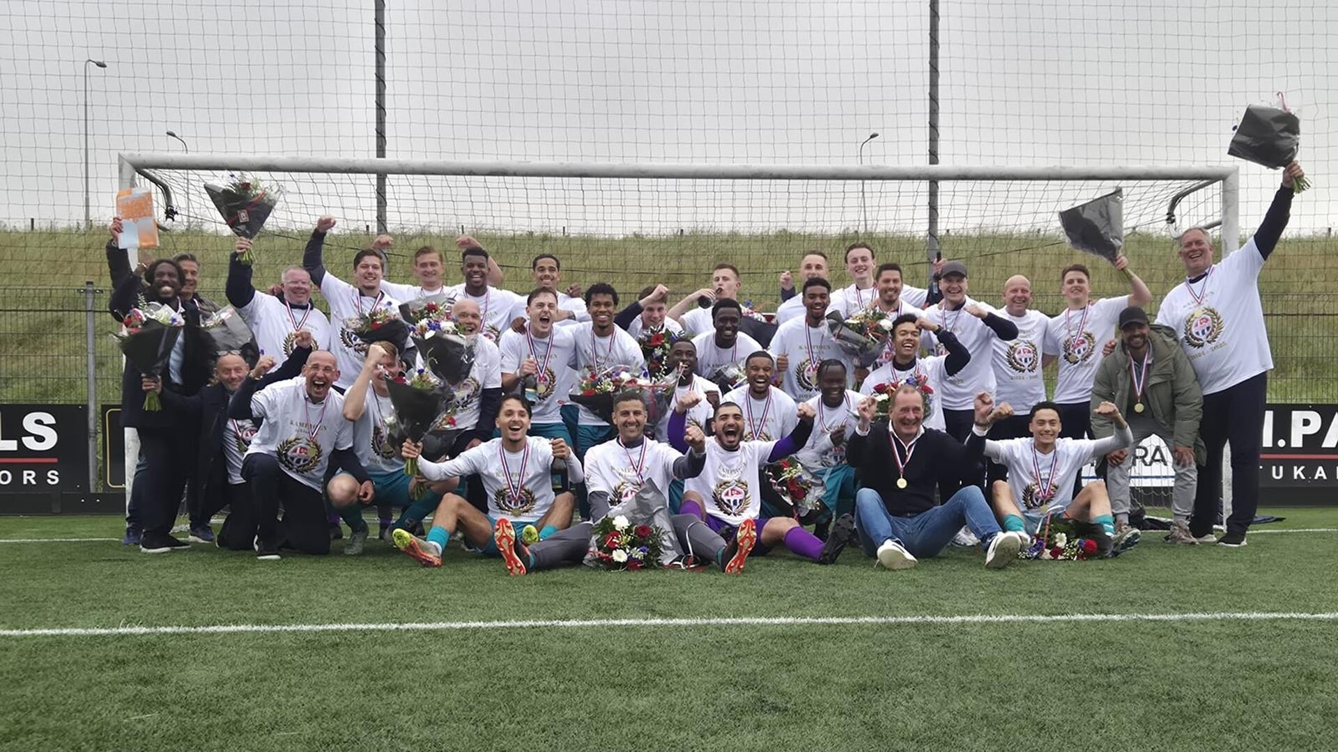 Historische promotie SV Hoofddorp naar de 4e Divisie