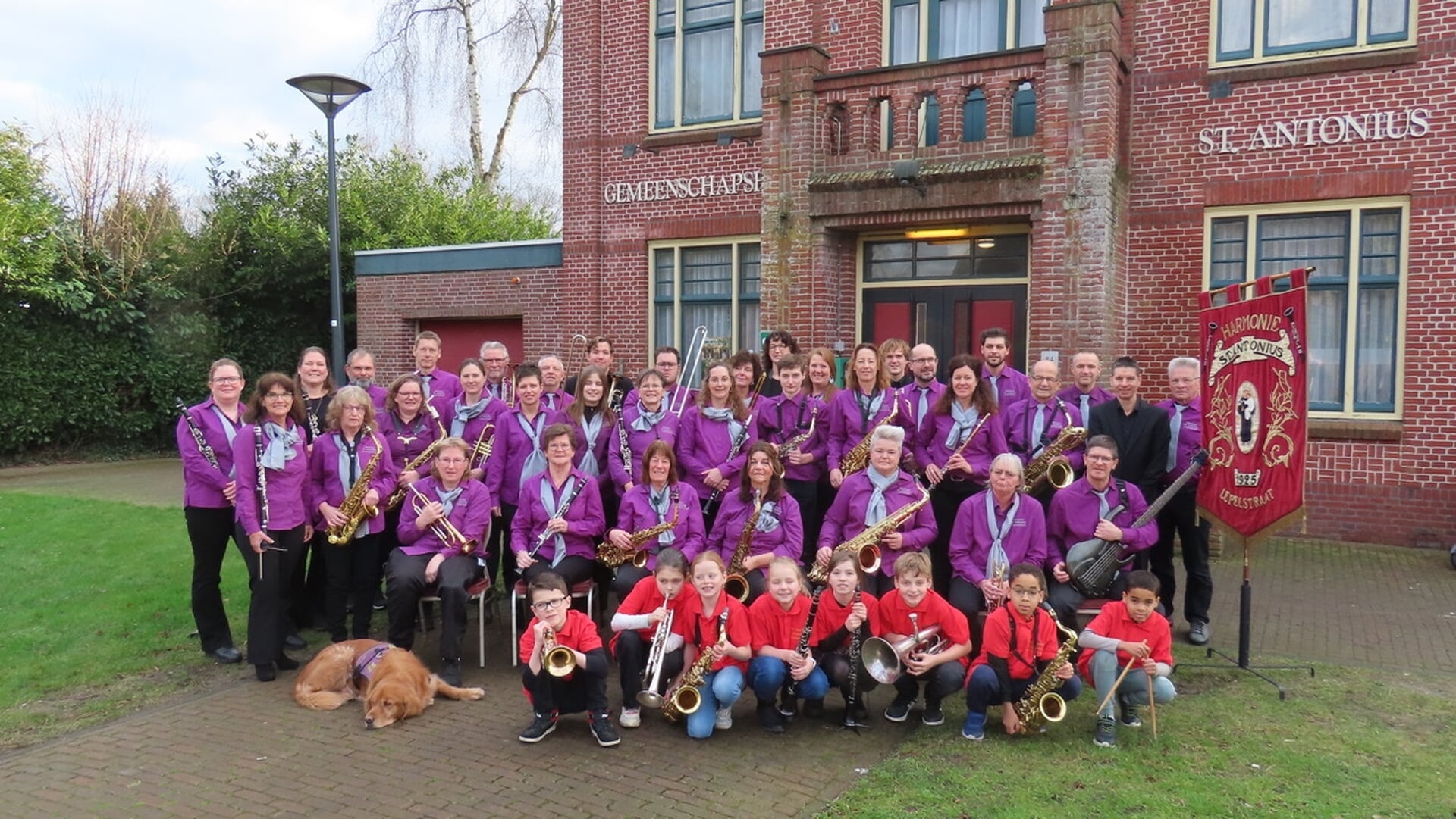 Groots eeuwfeest met optreden Militaire Kapel Johan Willem Friso